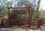 The entrance of Estancia Amistad